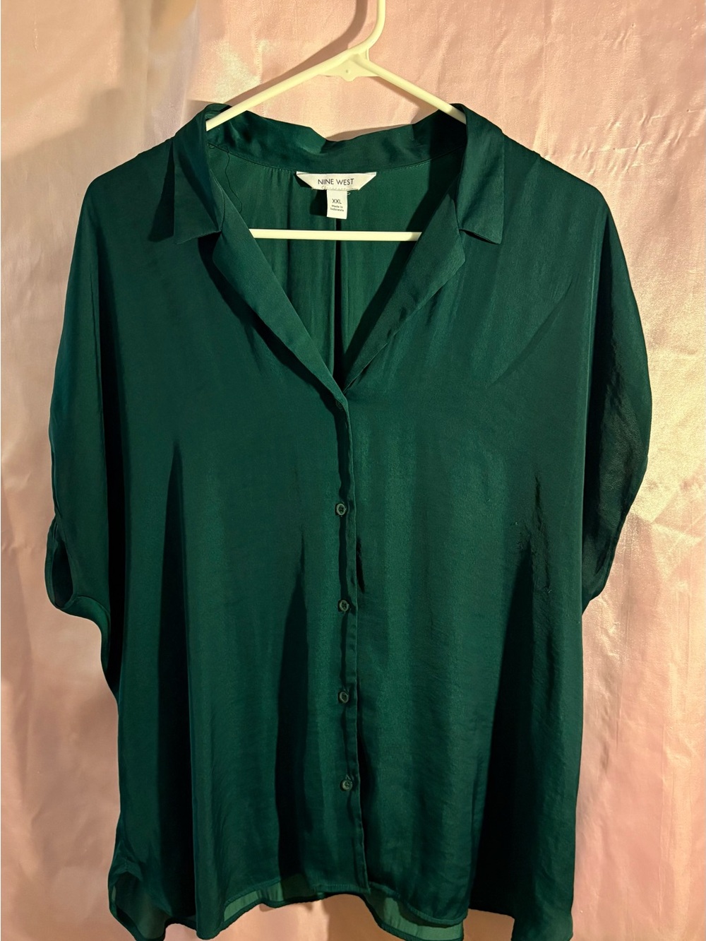 Nine West Emerald Green Short-Sleeve Button-Down Blouse